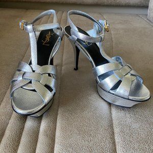 NIB Tribute Metallic Silver Leather Sandals 37.5 3" (75mm)